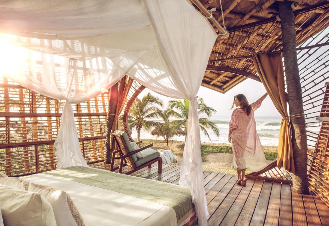 Playa Viva Hotel Juluchuca Exterior photo