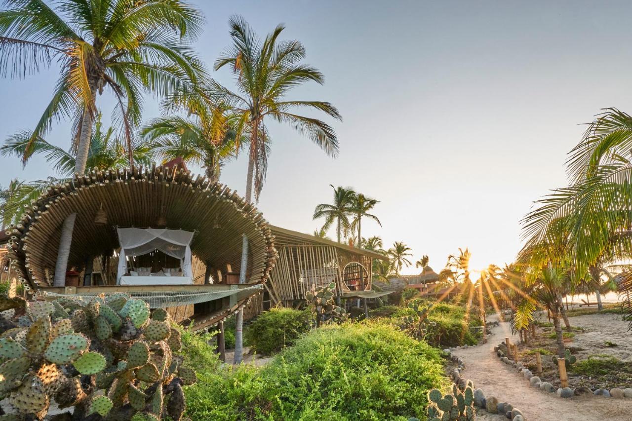 Playa Viva Hotel Juluchuca Exterior photo